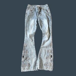 Flare Denim Jeans W/Cross Embroidery Distressed 17/28